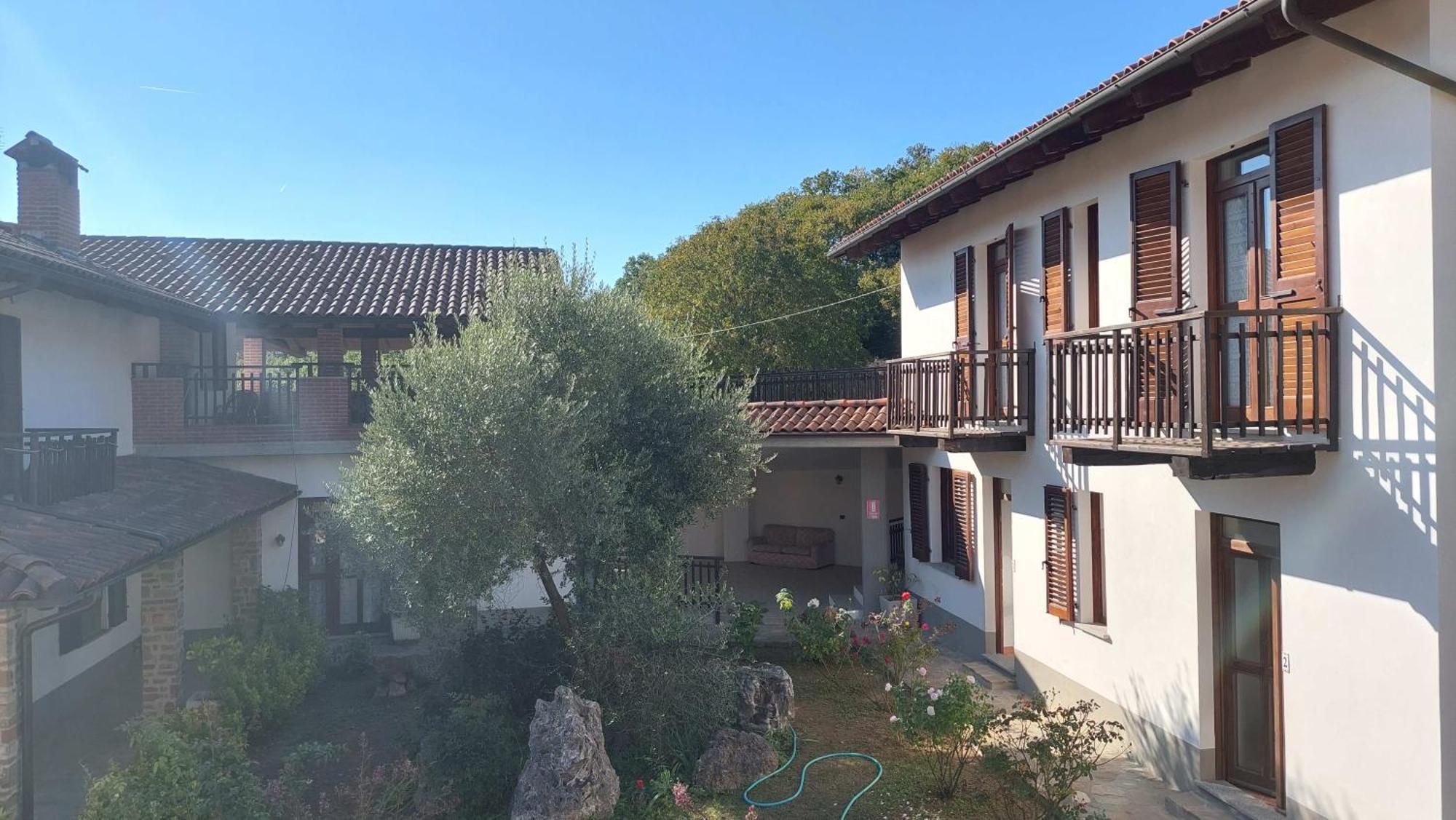 Case Vista Alta Langa, Appartement Bella Vista Cravanzana 外观 照片